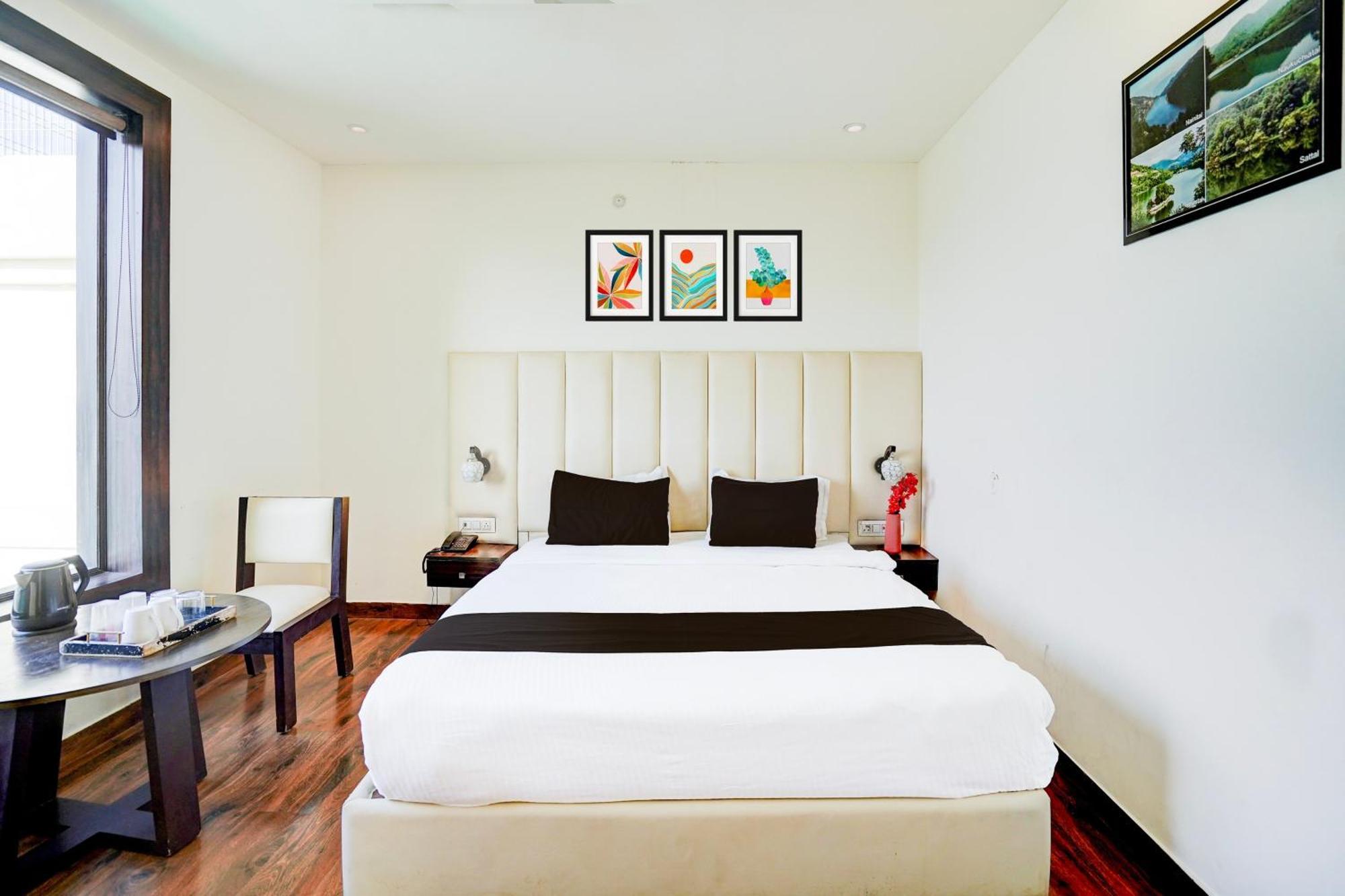 Hotel Collection O Golapar Haldwani à Kāthgodām Extérieur photo